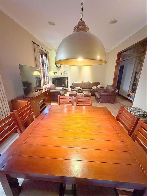 Casa Venta. 4 dorm,3 baños, patio c/parrillero, gje x 3