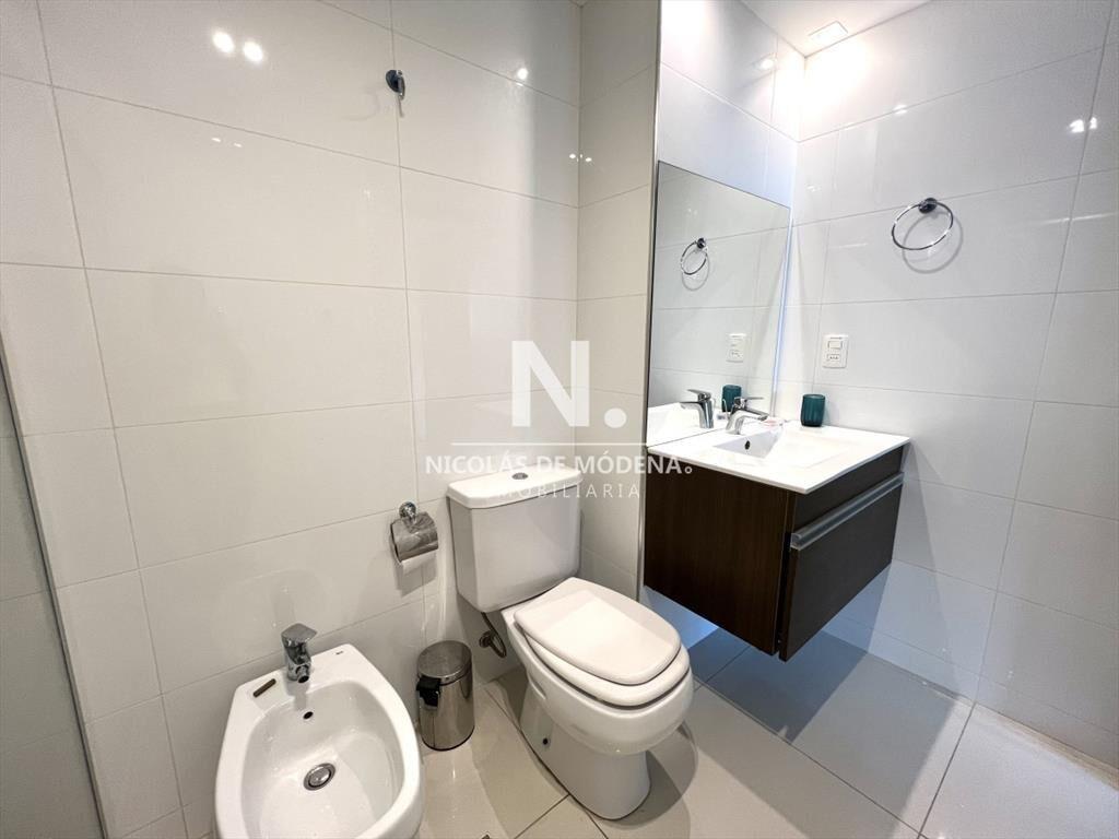 Apartamento en venta y alquiler de 3 Dormitorios