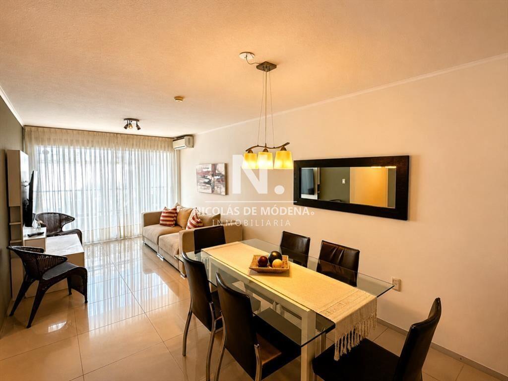 Moderno apartamento en Aidy Grill, Punta del