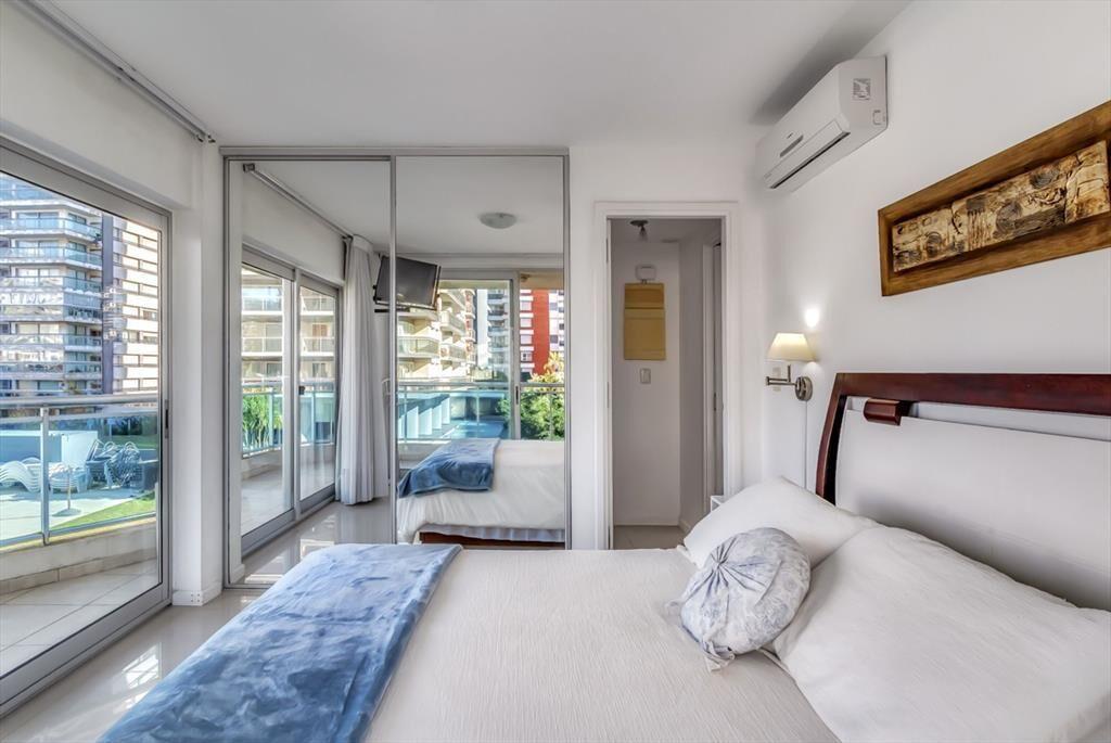 DEPARTAMENTO ESQUINERO UN DOMITORIO A LA VENTA