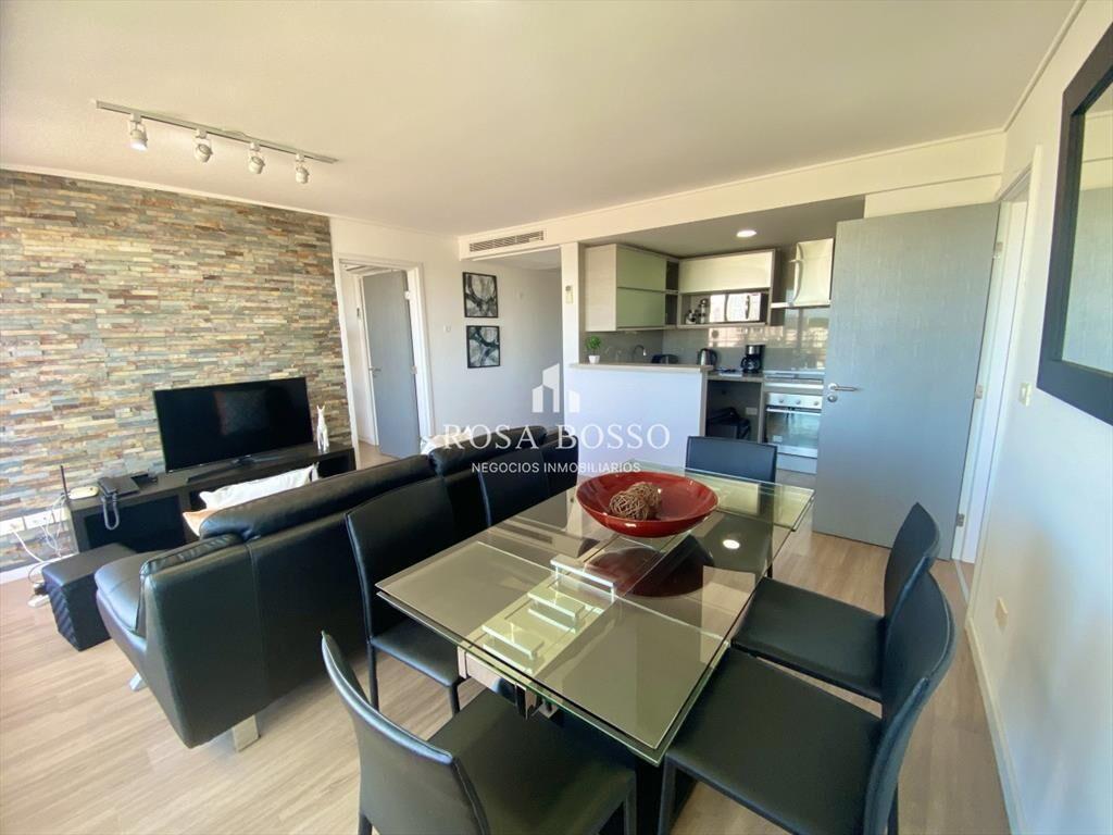 VENTA, Apartamento, 2 dormitorios, Península,