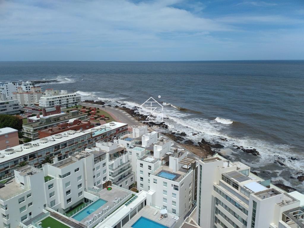 apartamento en zona de Peninsula con hermosa vista a playa