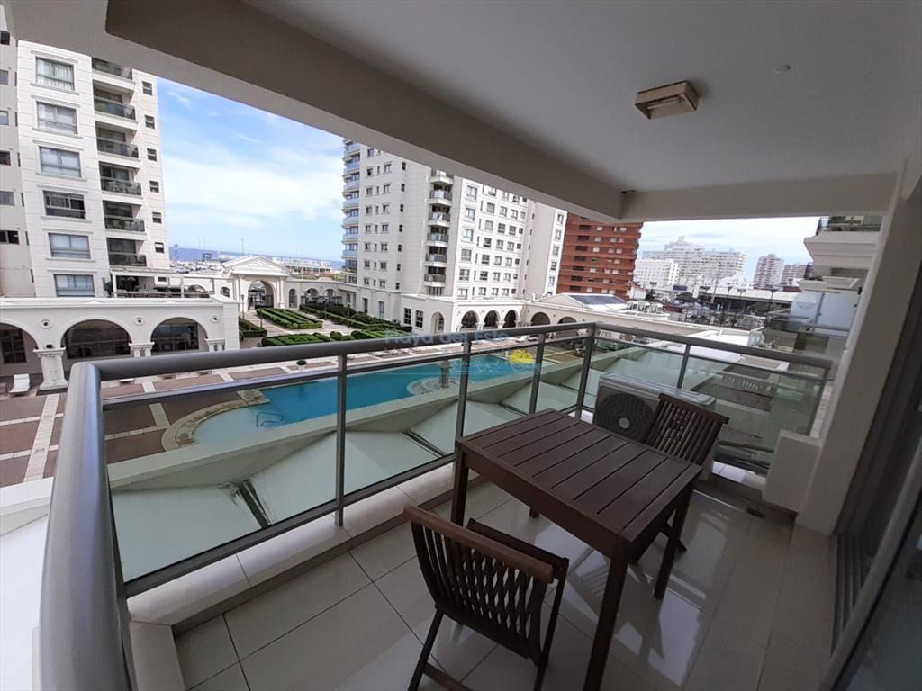 Apartamento de 2 dormitorios en Torre Imperiale ,