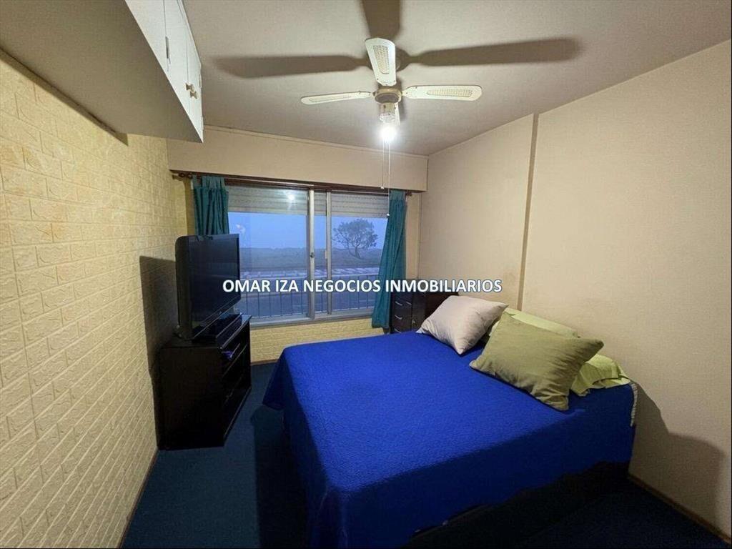 VENTA APARTAMENTO EN MALVIN SOBRE RAMBLA, DOS DORMITORIOS,