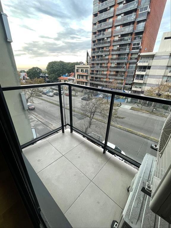 Venta apartamento de 2 dormitorios, 2 baños, terraza, garaje