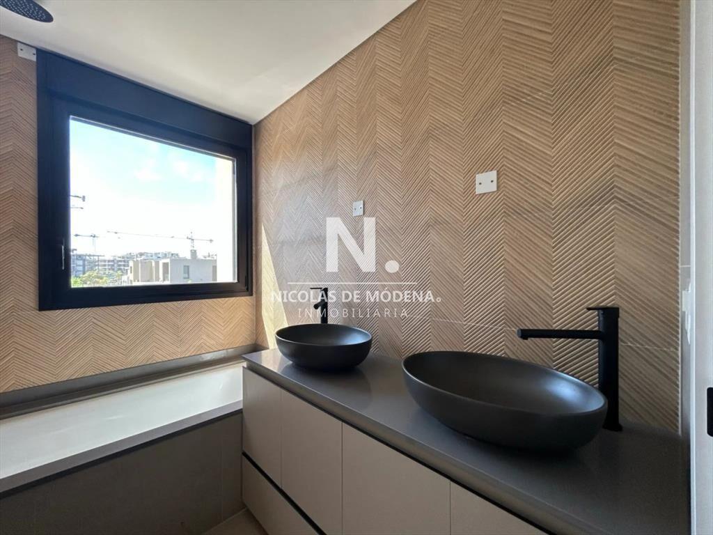 Casa en Venta a Estrenar de 3 Dormitorios y 3 en