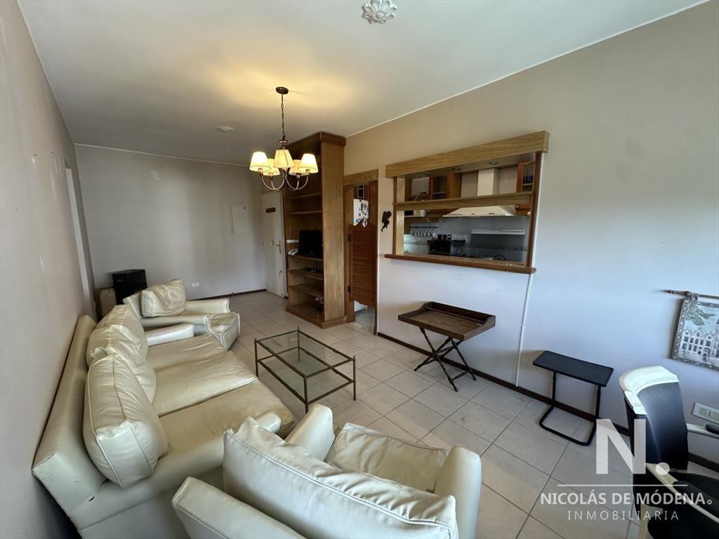Departamento de 2 dormitorios en venta, Torre Antares