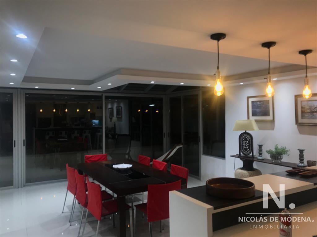 Excepcional apartamento duplex sobre el Mar, 4 Suites, gran