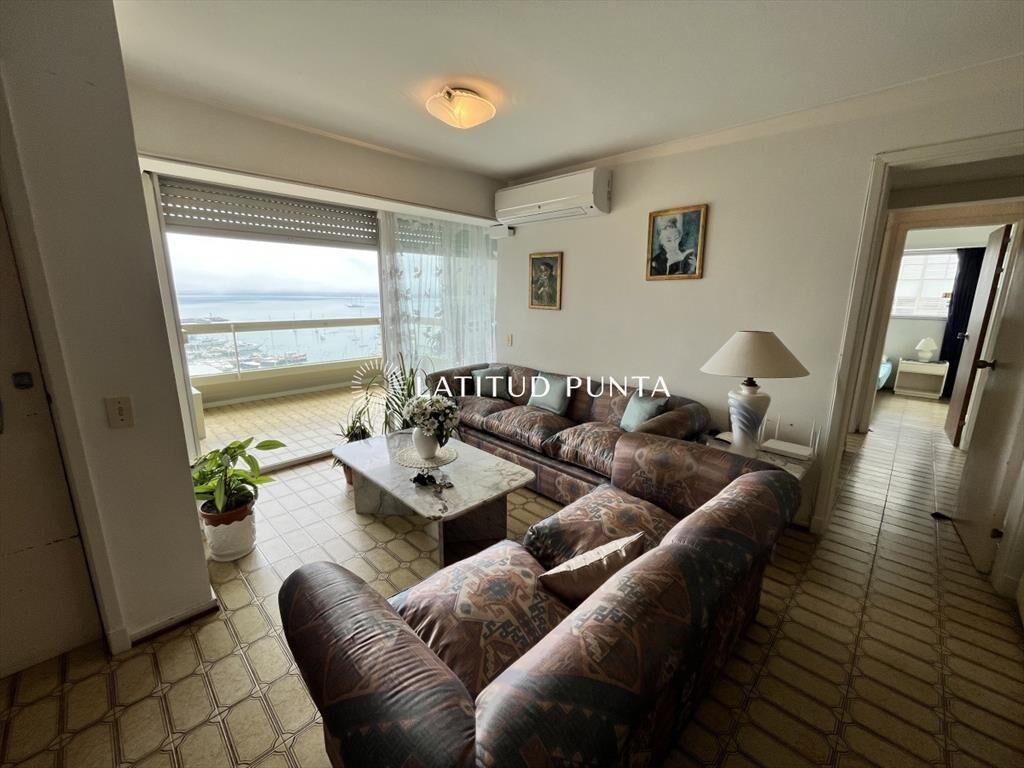 Apartamento en Peninsula, 3 dormitorios