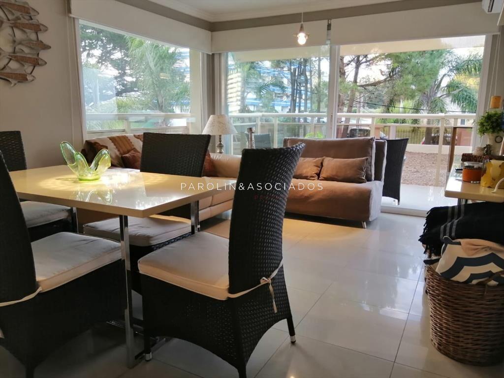 Apartamento en venta de 1 dormitorio, en edificio