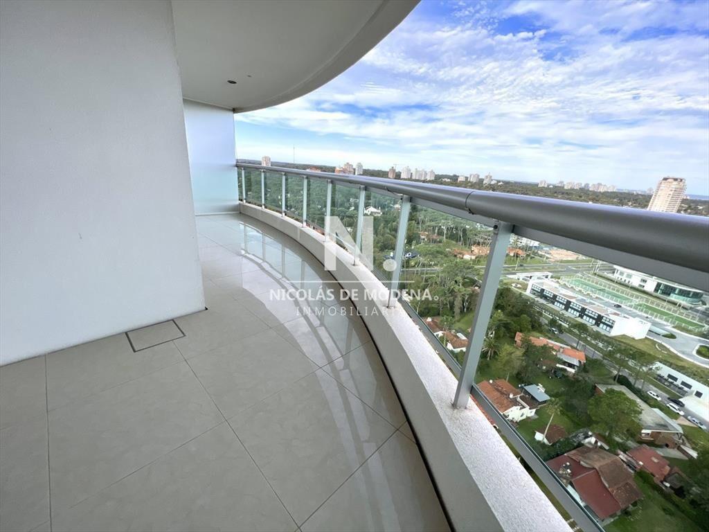 Vende apartamento de 2 dormitorios con hermosa