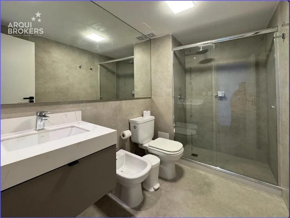 Apartamento 3 dormitorios en alquiler con muebles en Barra