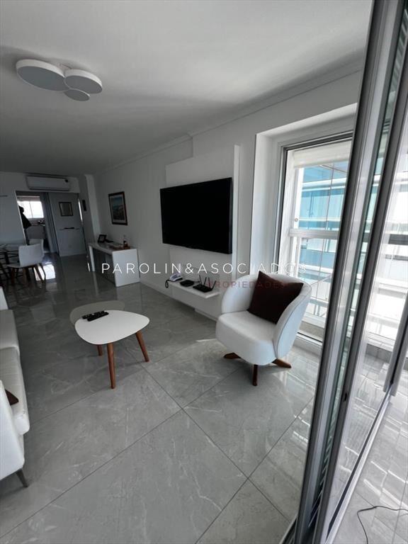 Apartamento de 2 dormitorios en venta en Miami