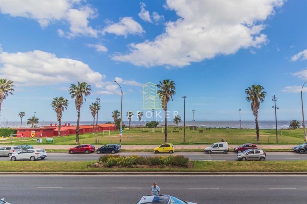 Venta apartamento 5 dormitorios en Punta Uruguay