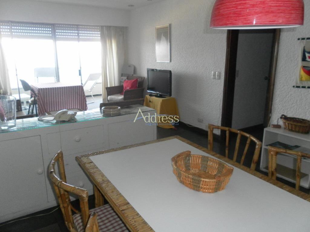 Apartamento en Brava, 2 dormitorios *