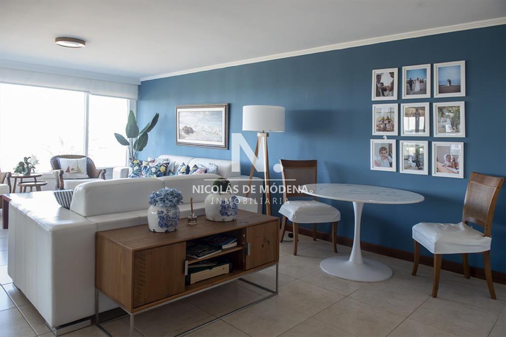 En venta Elegante apartamento en San Rafael, del
