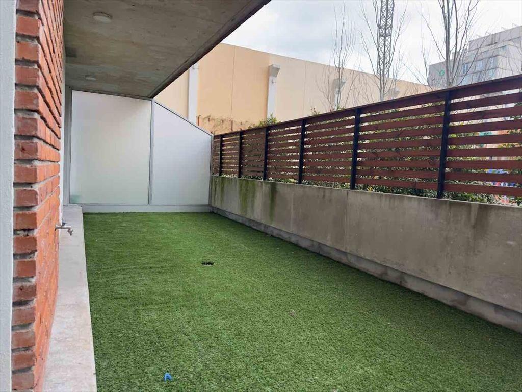 VENTA APARTAMENTO 2 DORMITORIOS, PATIO Y GARAGE