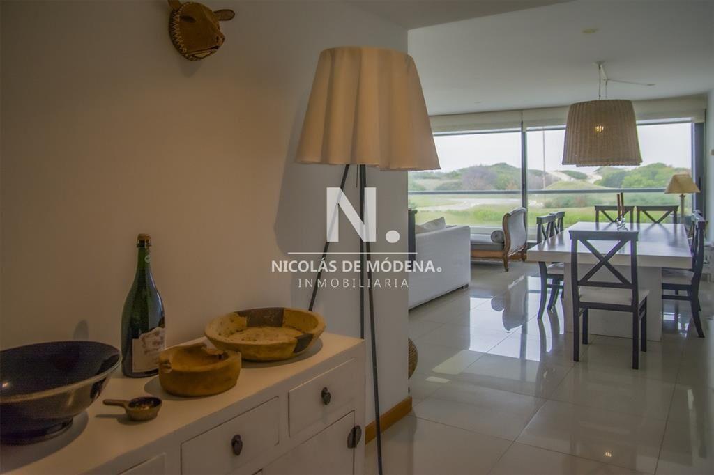 Venta Apartamento 3 dormitorios zona Playa Brava