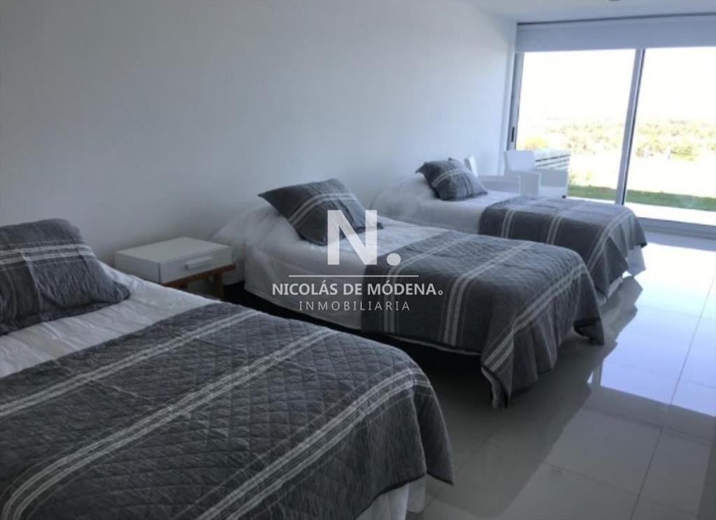 Departamento en venta en compeljo Syrah, Punta