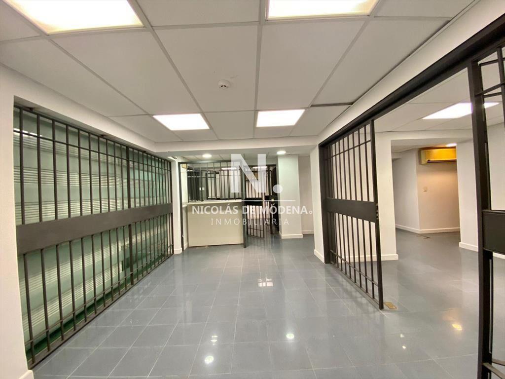 Local comercial sobre Roosevelt