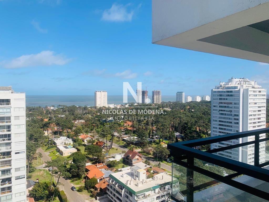 DEPARTAMENTO EN PISO ALTO EN JARDINES DEL COUNTRY