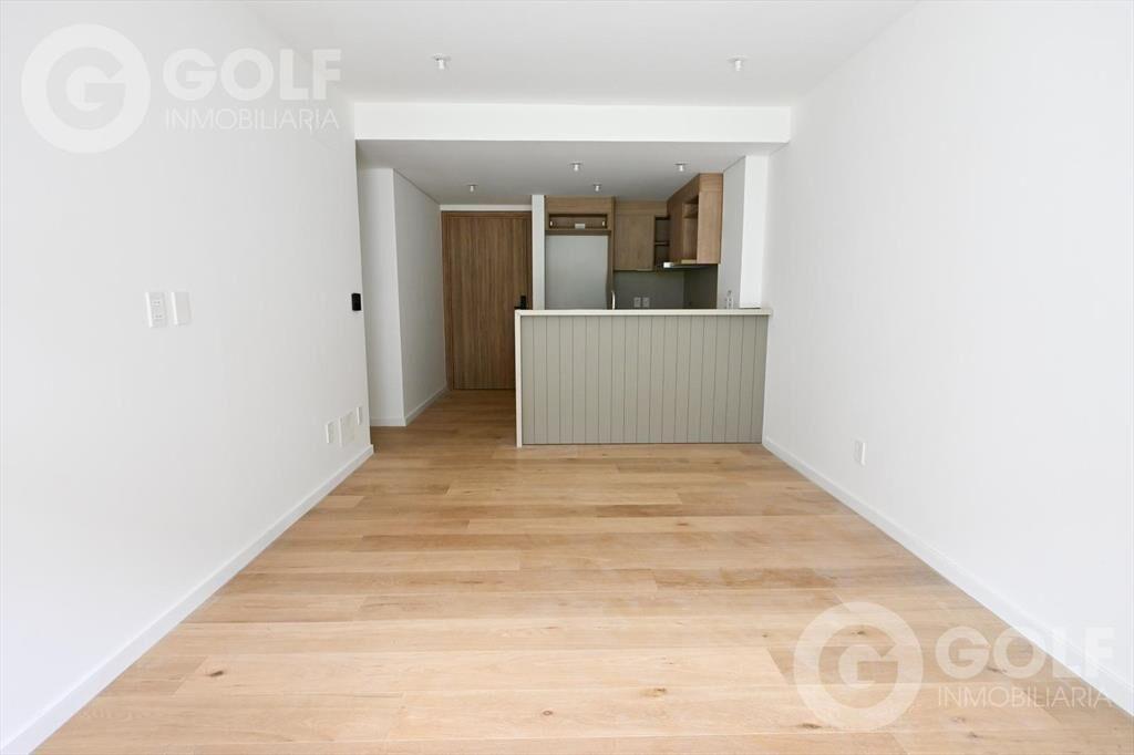Alquiler de apartamento de 1 dormitorio con parrilla y coch