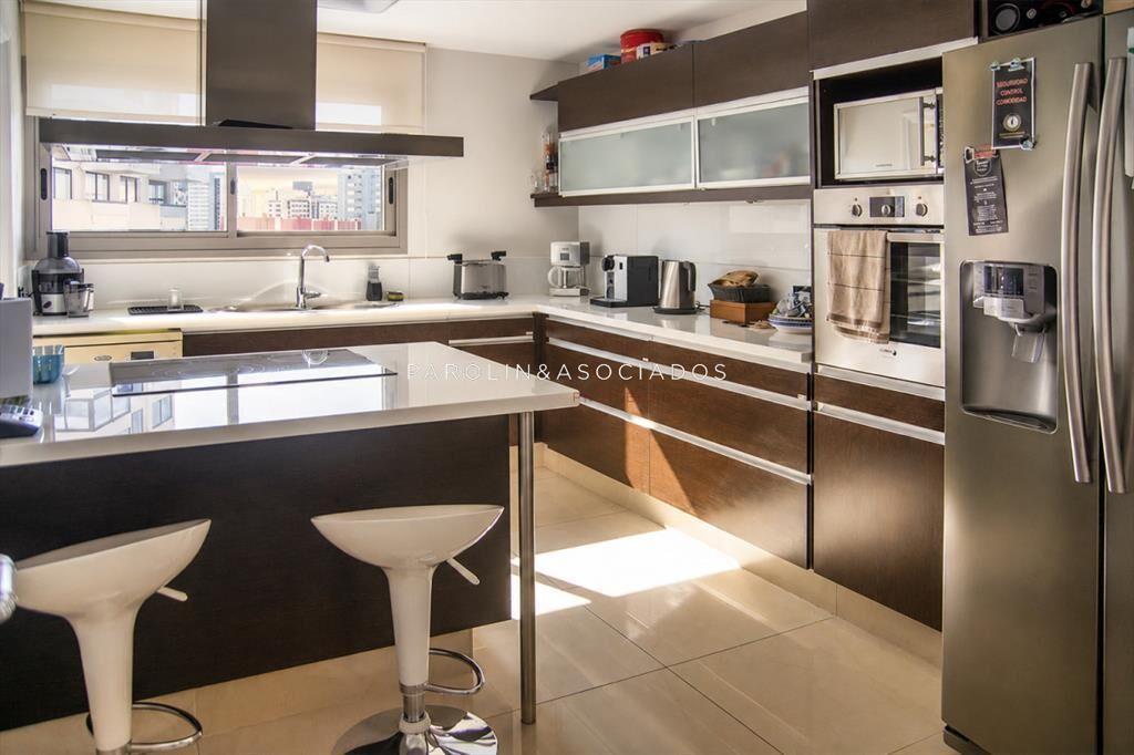 Apartamento en Torre Imperiale, Punta del Este de