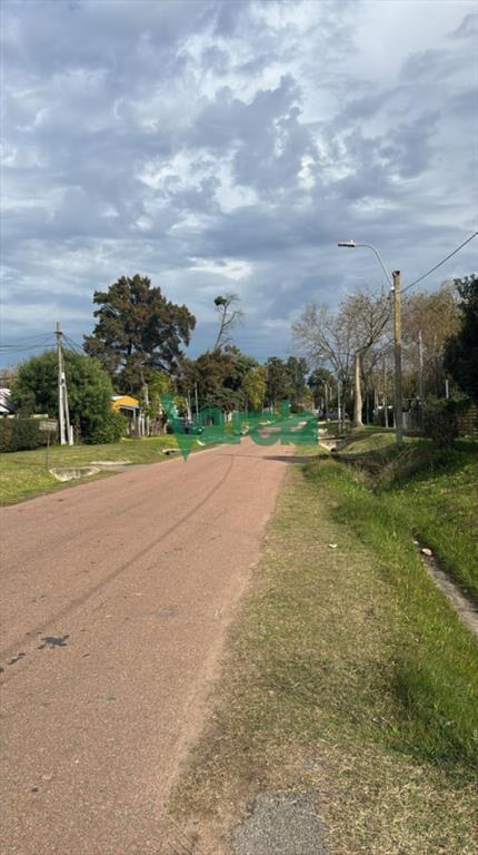 Terreno con Mejoras en venta, Solymar