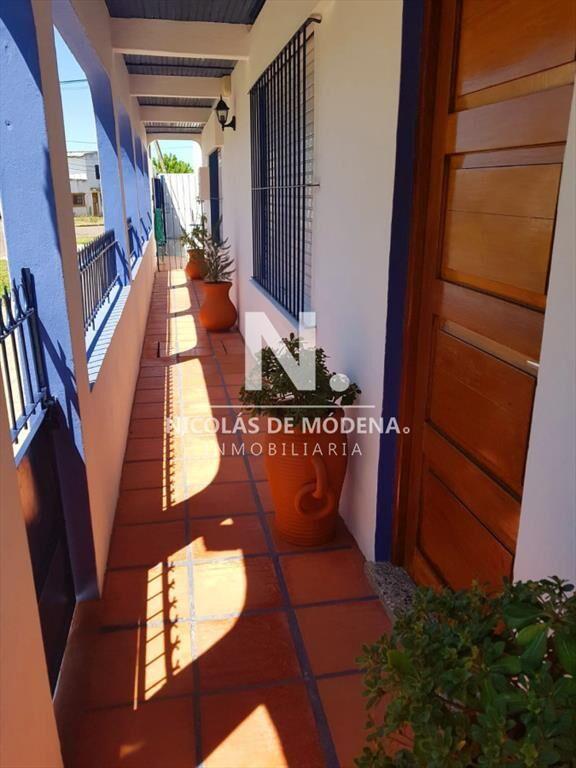 Amplia casa en venta San carlos.