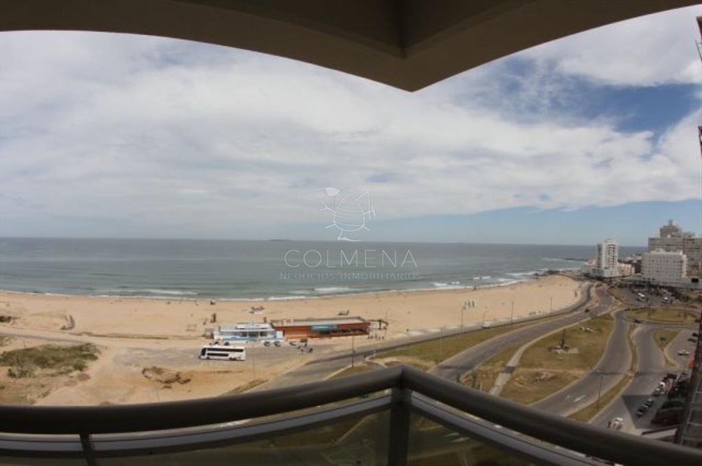 Brava frente al mar con todos los amenities