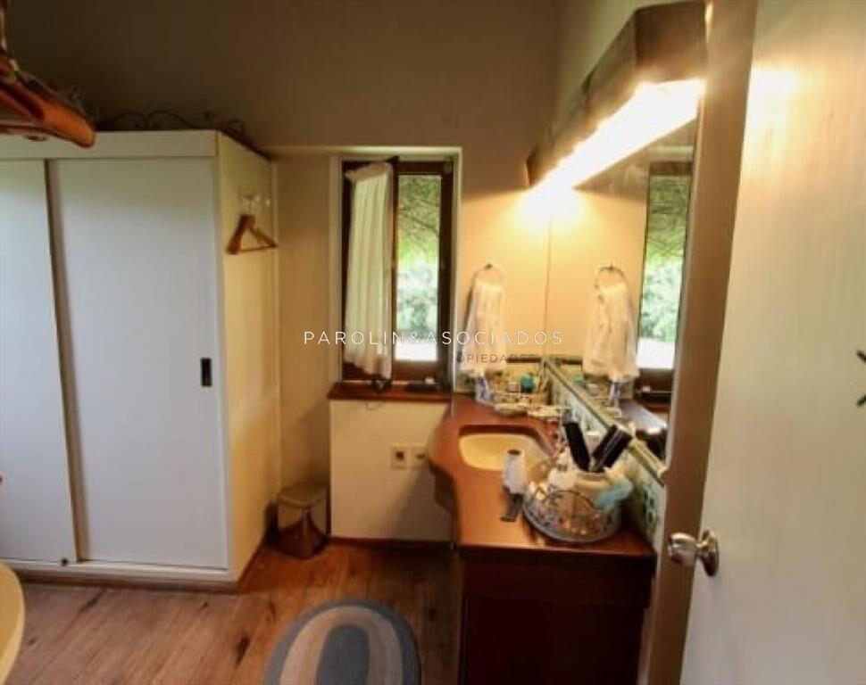 CHACRA EN VENTA DE 5 DORMITORIOS EN JOSE IGNACIO