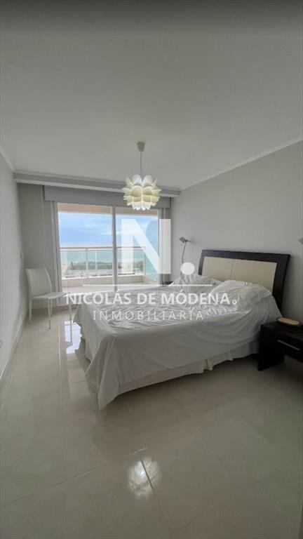 Departamento de 2 dormitorios en venta en Le del