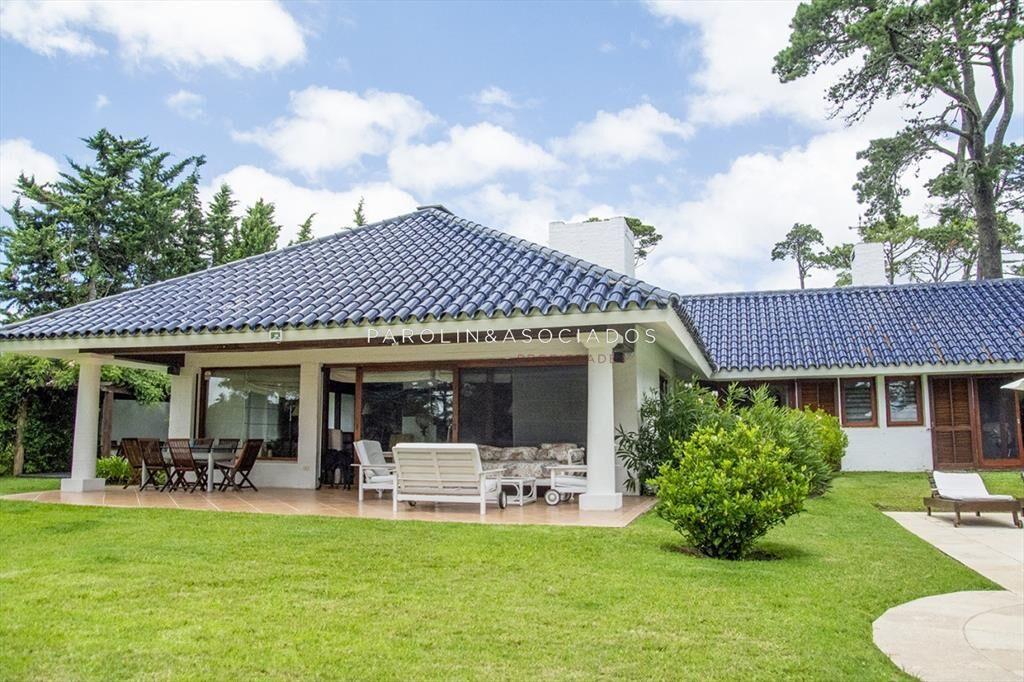 Espectacular casa en venta en Club del Golf, Punta del Este
