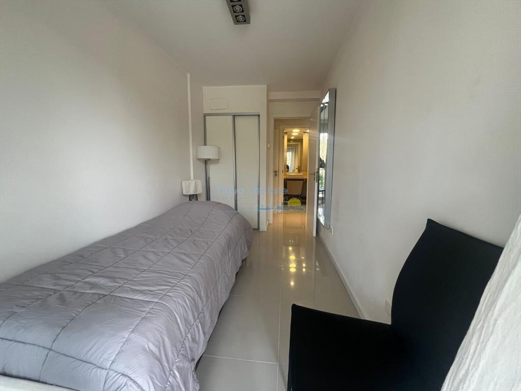 Apartamento en Alquiler  de 2 dormitorios en Be ,