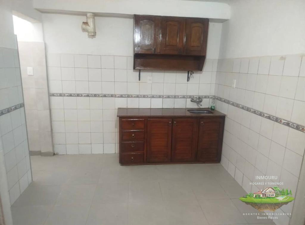 Se alquila casa en zona Atahualpa