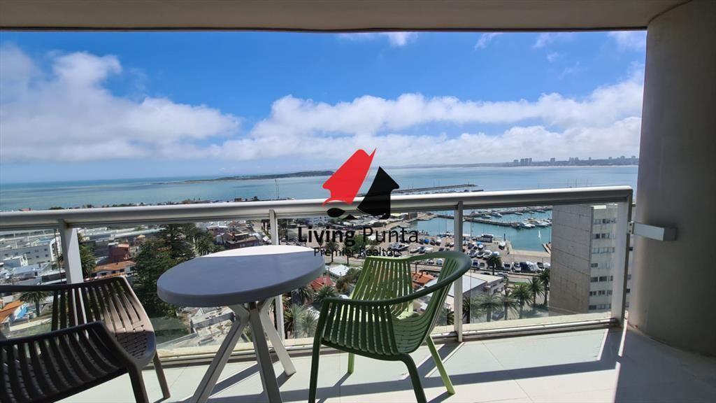 apartamento vista al puerto