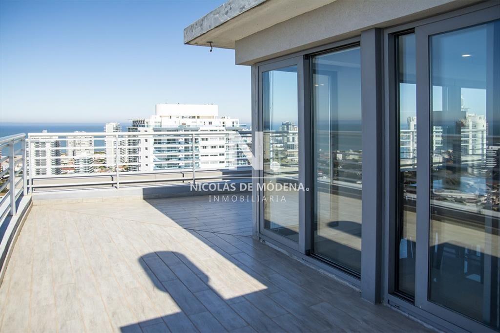 Hermoso Penthouse en venta con vista panorámica,