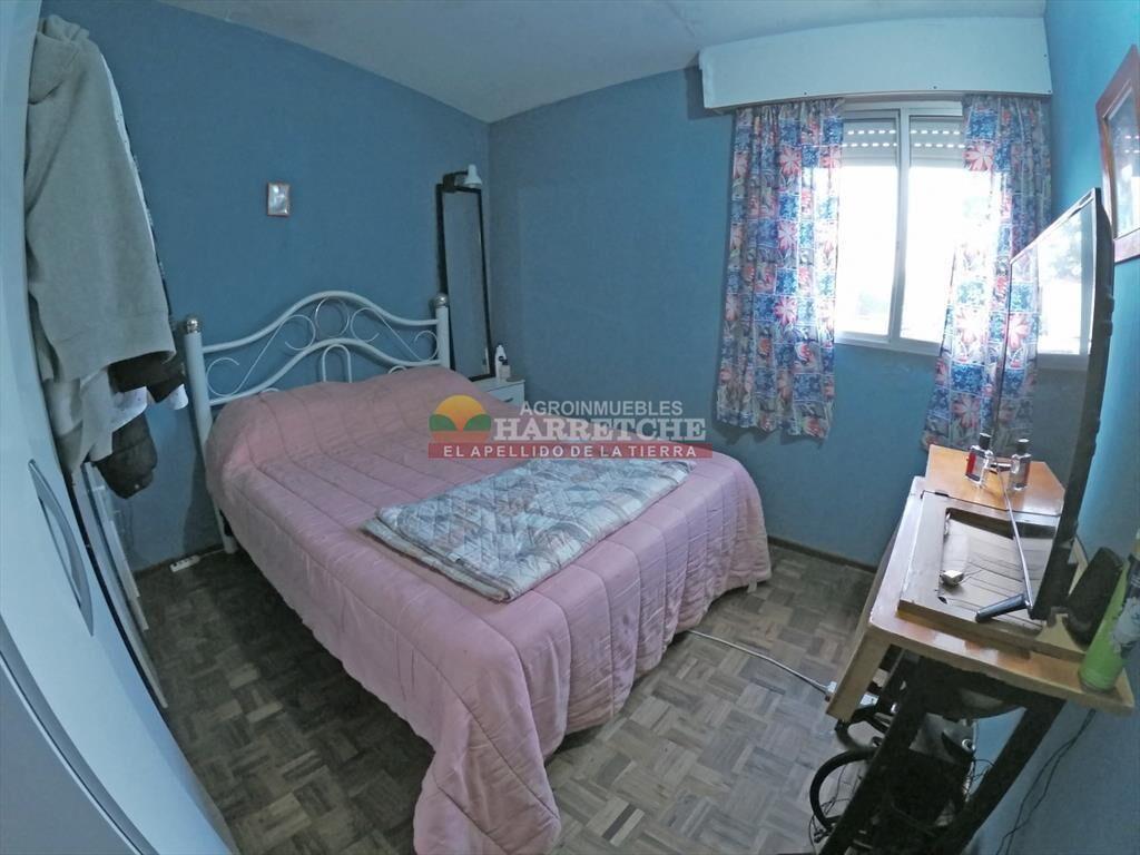 Casa en dos niveles venta Progreso, 3 parrillero,