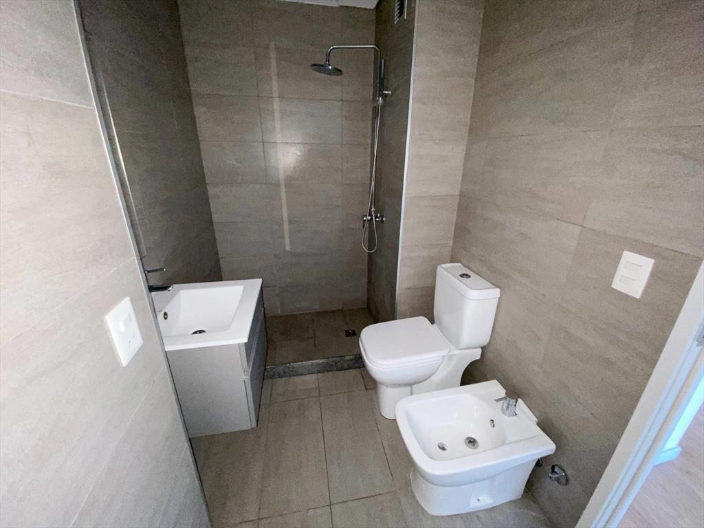 Alquiler de Apartamento Martín García con 2 dormitorios en A