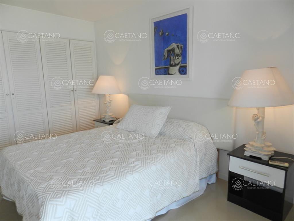 Apartamento en Mansa 3 dormitorios 3 baños con