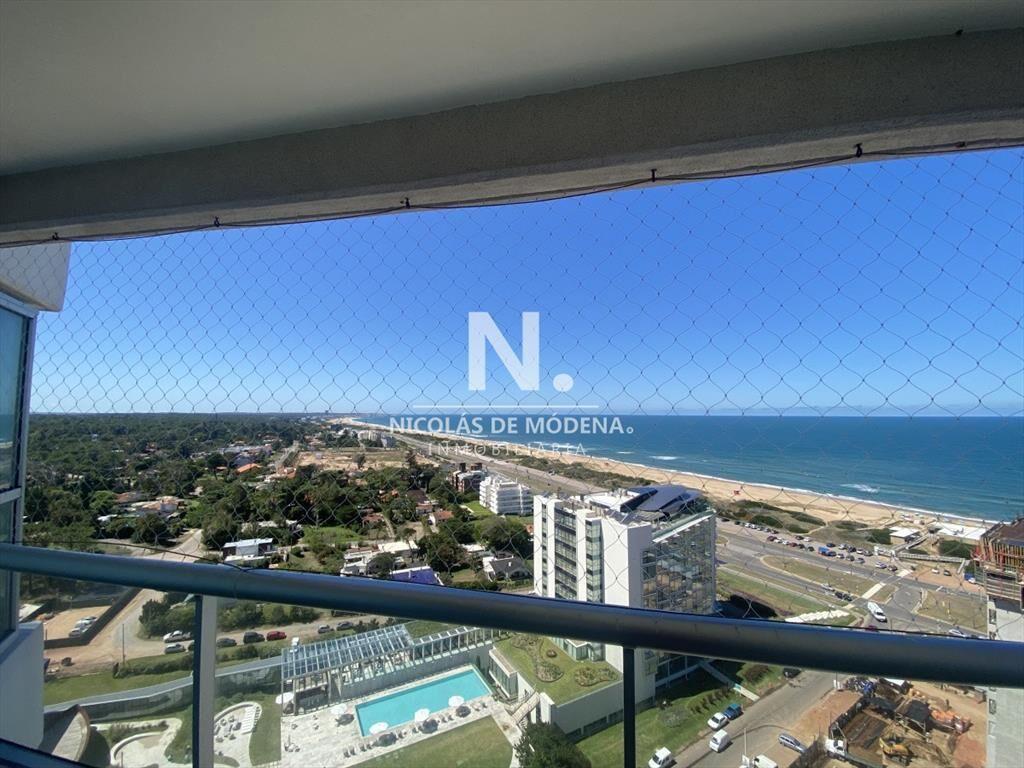 Venta apartamento 3 dormitorios punta del este