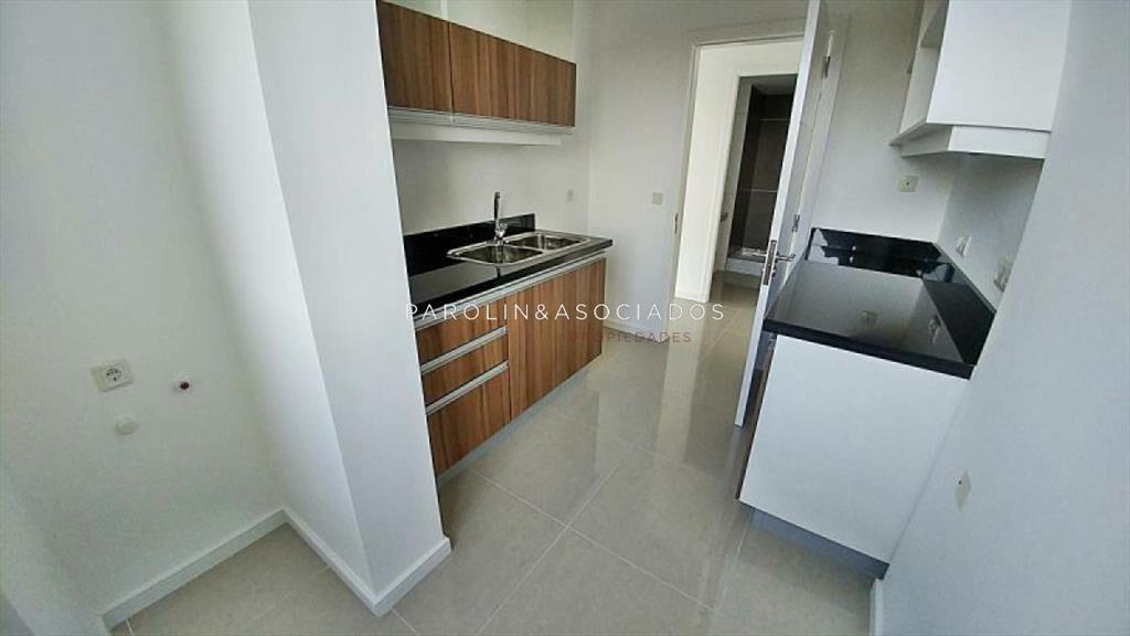 Apartamento en venta de 1 dormitorio en Torre One, Punta de