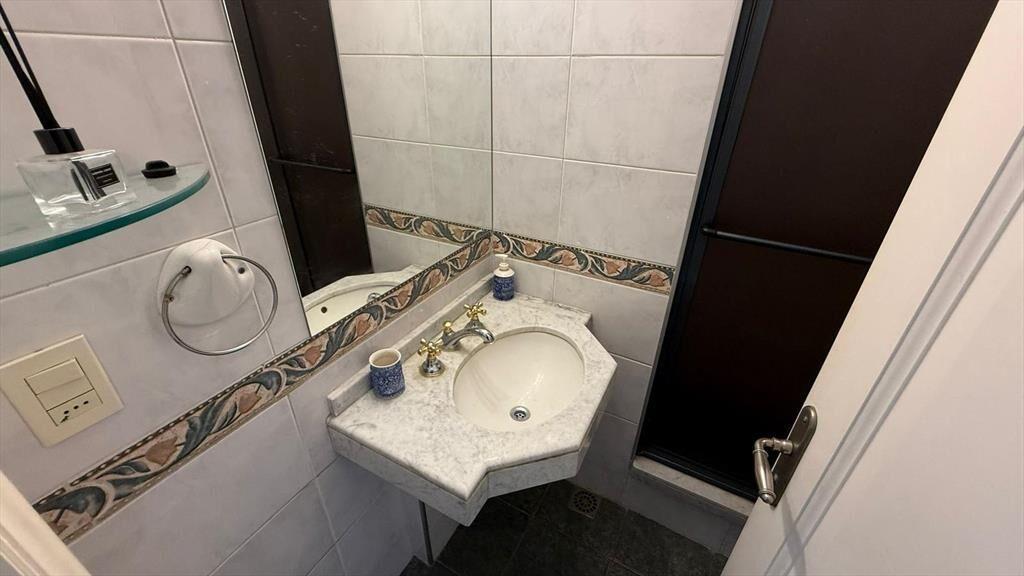 Puerto del Buceo, piso alto, equipado, piscina, canchas de