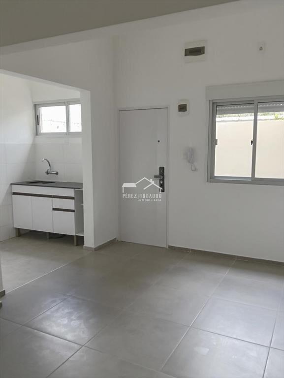 Venta monoambiente en complejo cerrado- Carrasco Norte