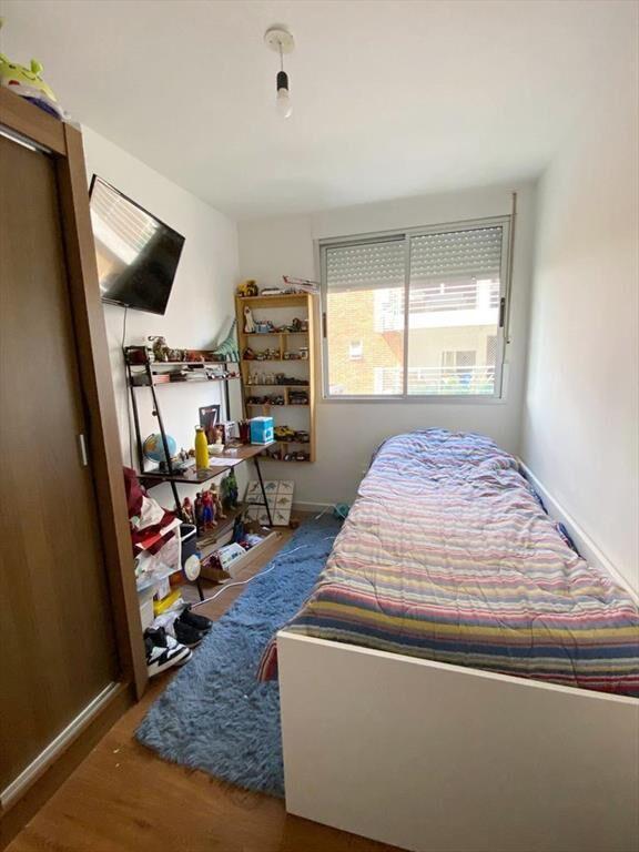 Venta apartamento con renta, de 3 dormitorios, terraza con
