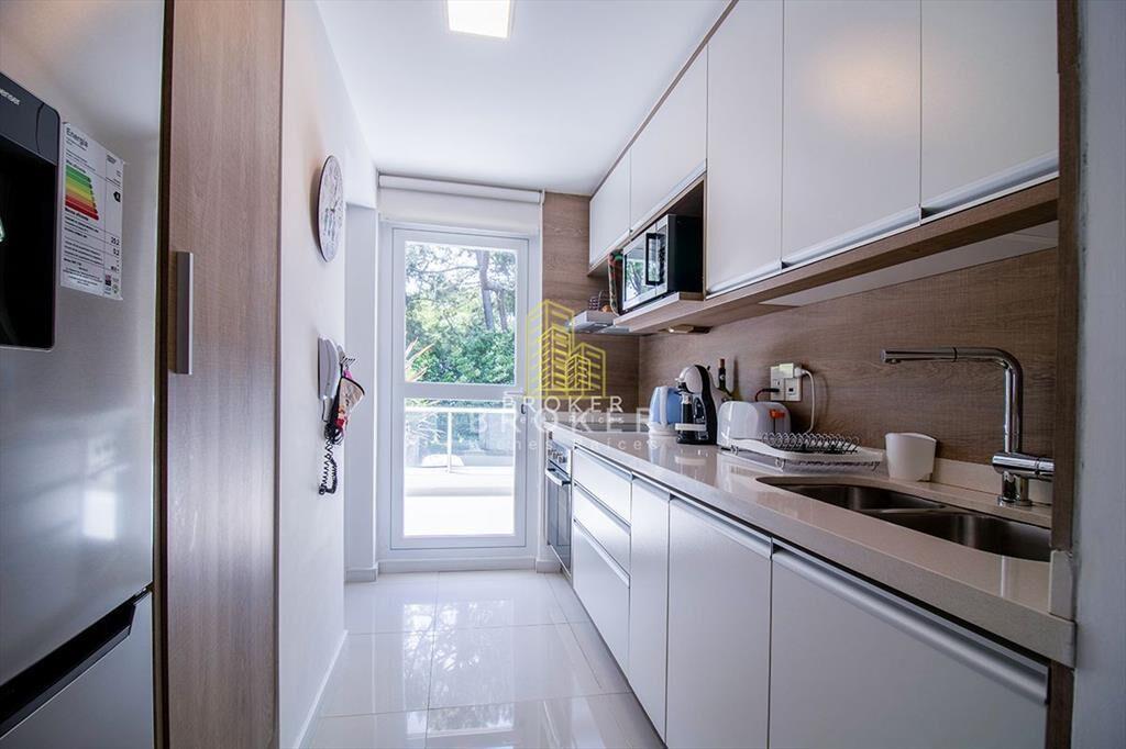Espectacular y amplio departamento en alquiler en