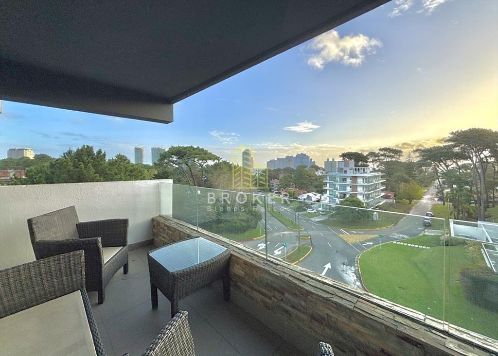 Venta apartamento punta del este mansa 2