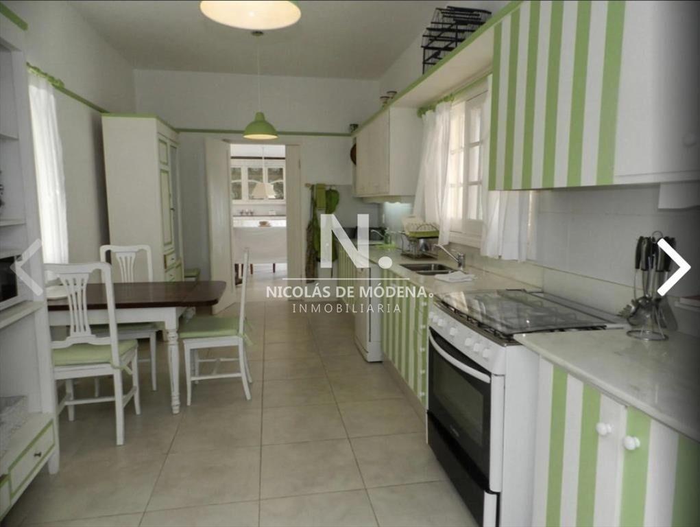En venta casa en Peninsula, Punta del Este de 4