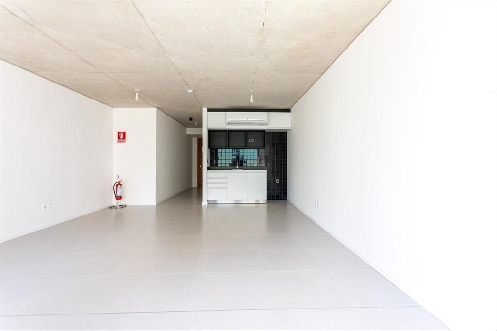 ALQUILER- OFICINA - PUNTA CARRETAS con calefaccion
