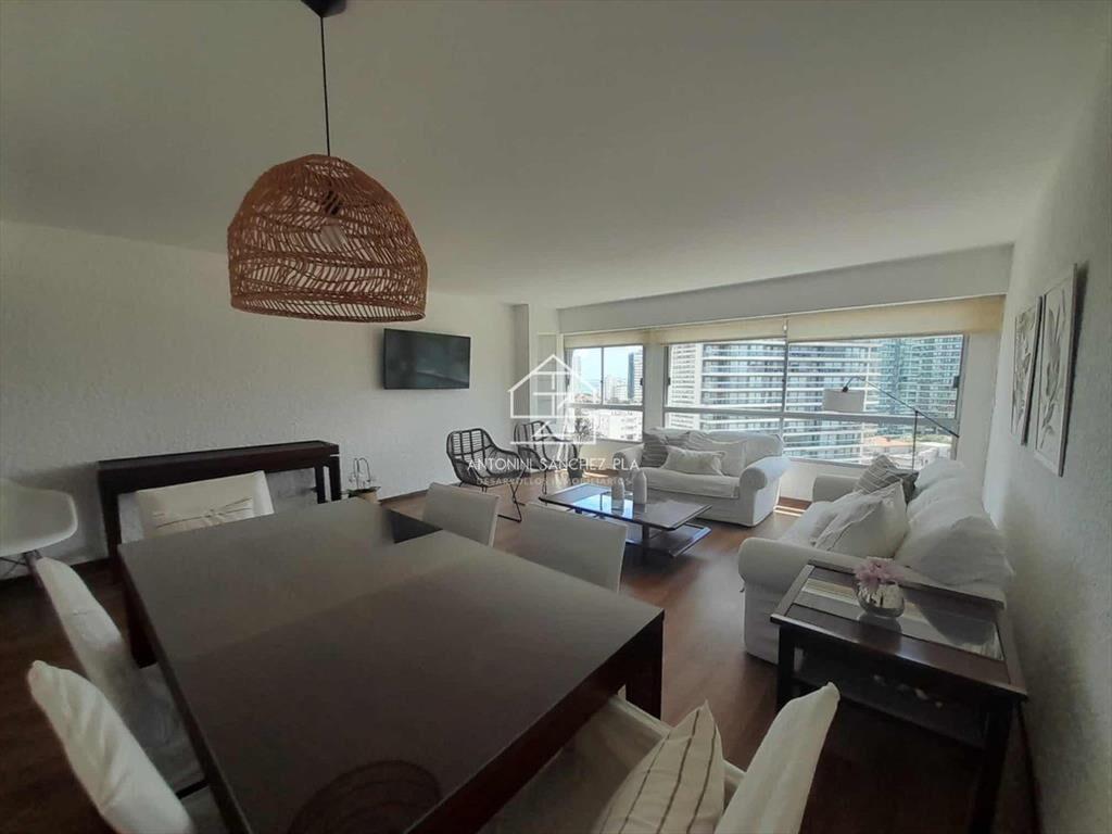 VENTA HERMOSO APTO A PASOS DE LA BRAVA